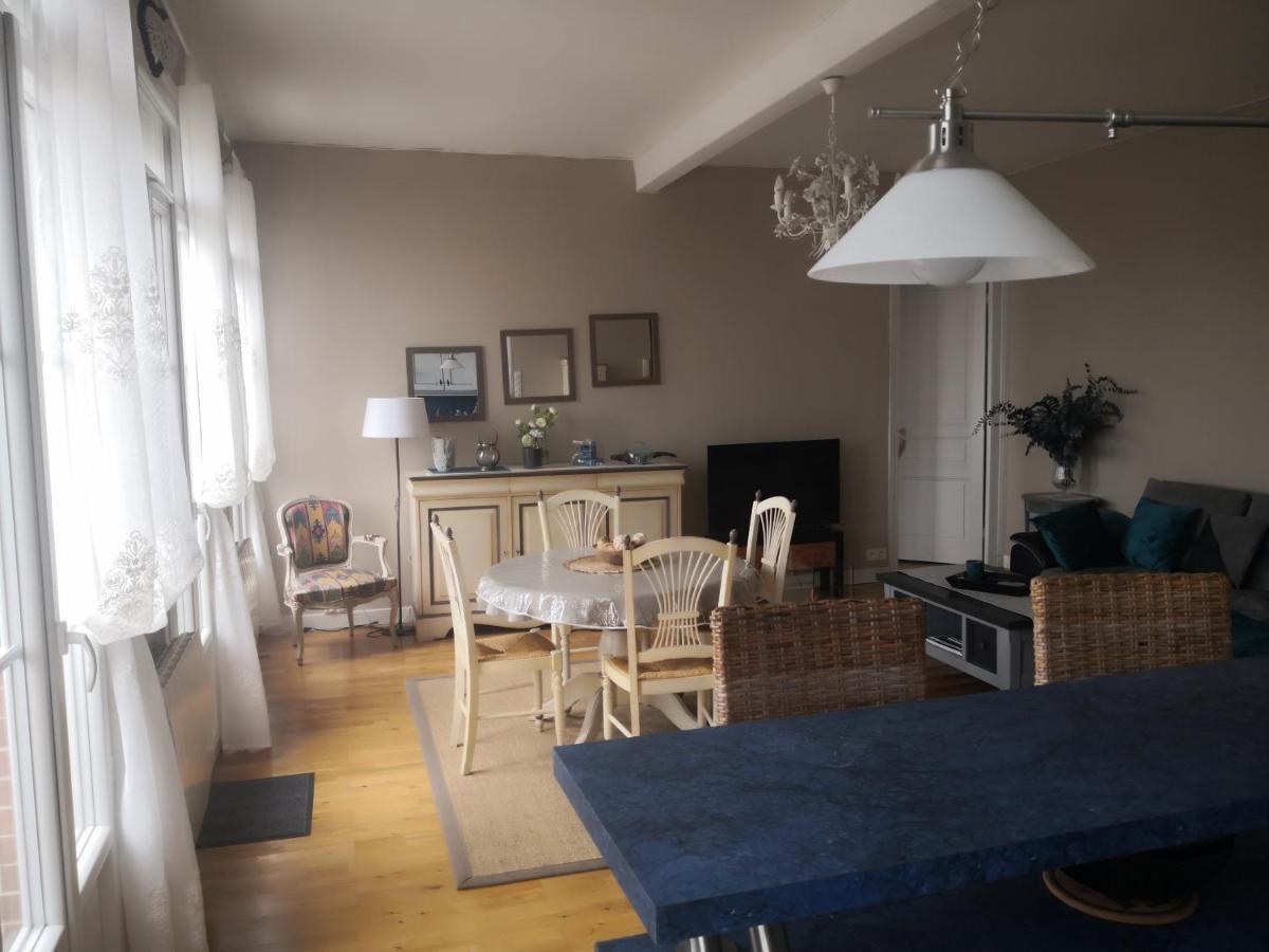 Les 5 Balcons Apartment Le Treport Luaran gambar
